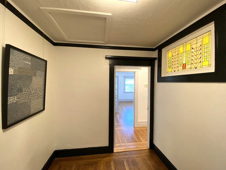 Front Entry Hall - 857 53rd St