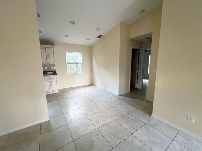 Building Photo - 3281 Easy St