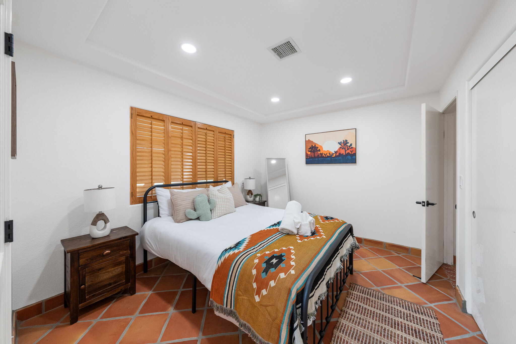 Building Photo - 58328 Bonanza Dr