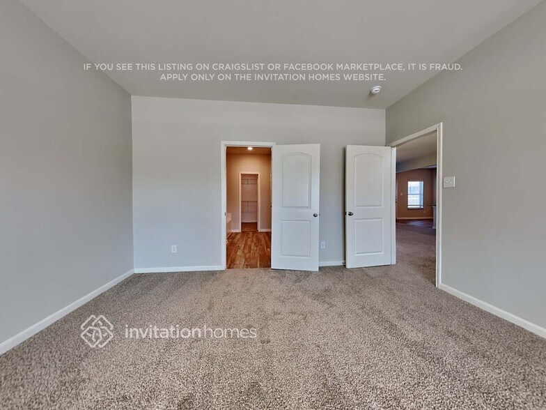 Building Photo - 137 Magnolia Dr