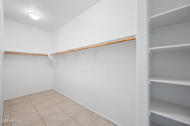 Building Photo - 2543 W Arroyo Way