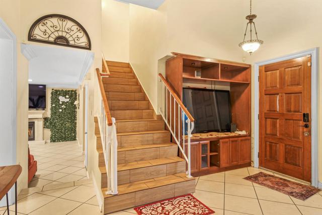 Building Photo - 613 Point Vicente Ct