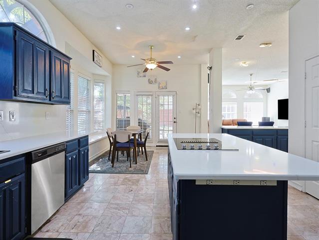 Building Photo - 501 Halifax Ln