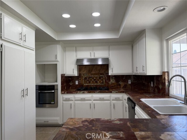 Building Photo - 1115 E Ranchcreek Rd