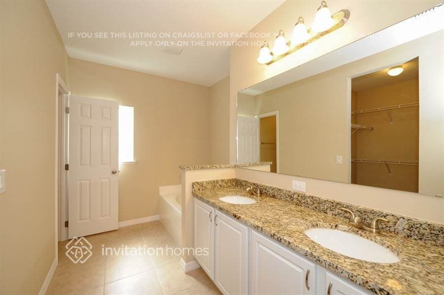 Building Photo - 2071 Kabat Ave