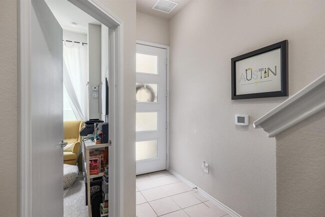 Building Photo - 4340 Attra St