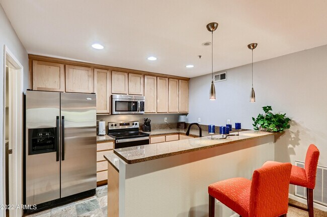 Kitchen - 4704 E Paradise Village Pky N