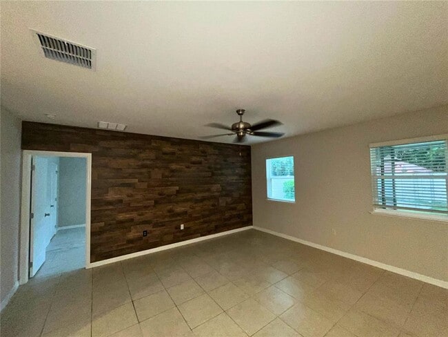 Building Photo - 167 E Fiesta Key Loop
