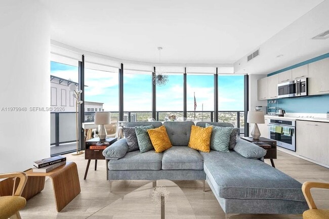 Building Photo - 55 SW 9th St