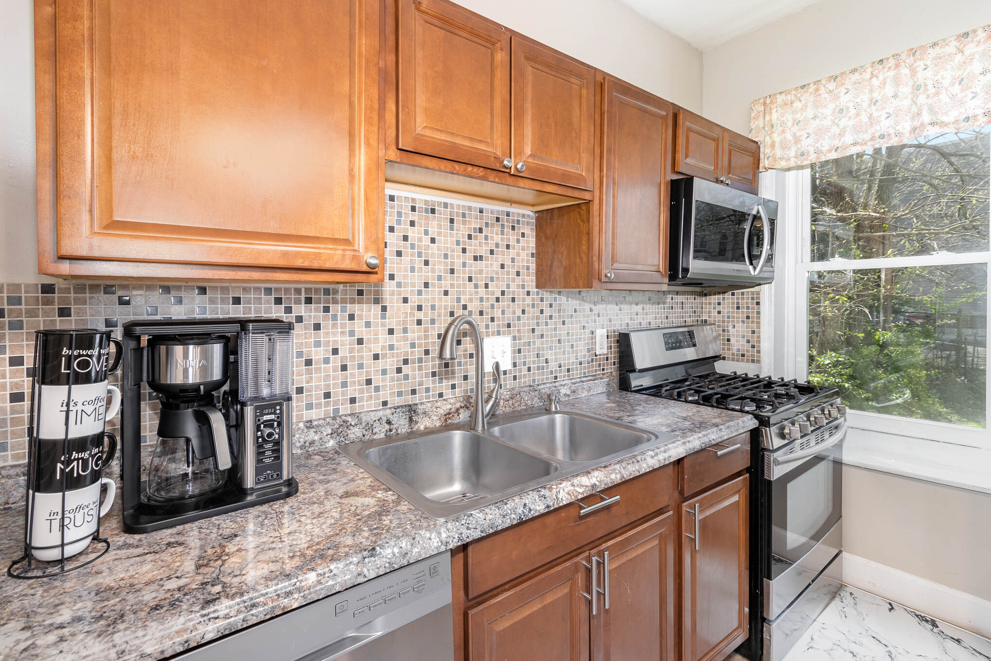 Kitchen - 231 Fosdick St