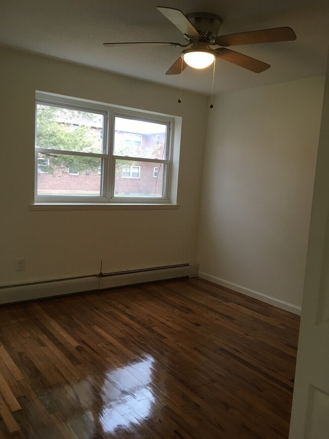 Building Photo - 91 Mountain Laurel Dr