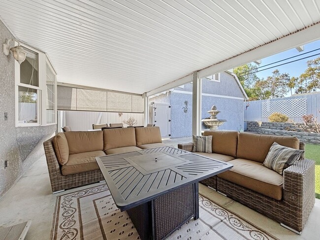 Building Photo - Beautiful 3BD/2BA House in Clairemont W/ W...