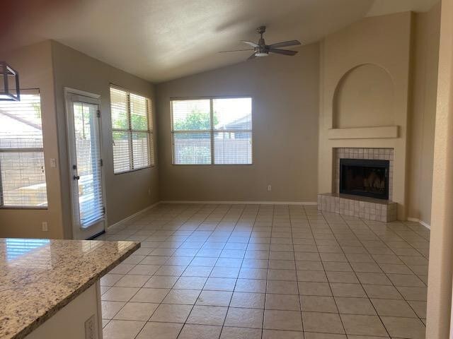 Building Photo - 1277 W Myrna Ln