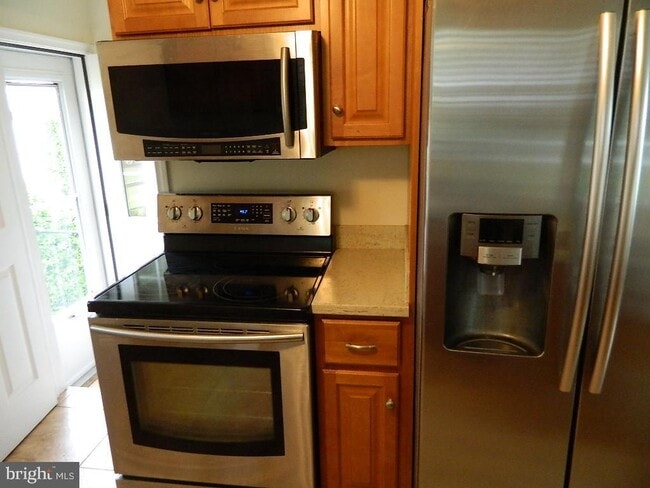 Building Photo - 41665 Tudor Hall Rd