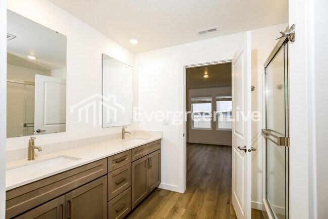 Building Photo - 15146 Nimbus Way