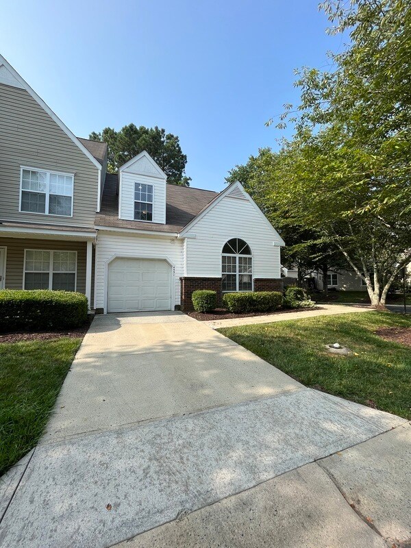 Building Photo - 4531 Antelope Ln