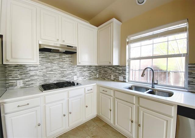 Building Photo - 3224 Heatherbrook Dr