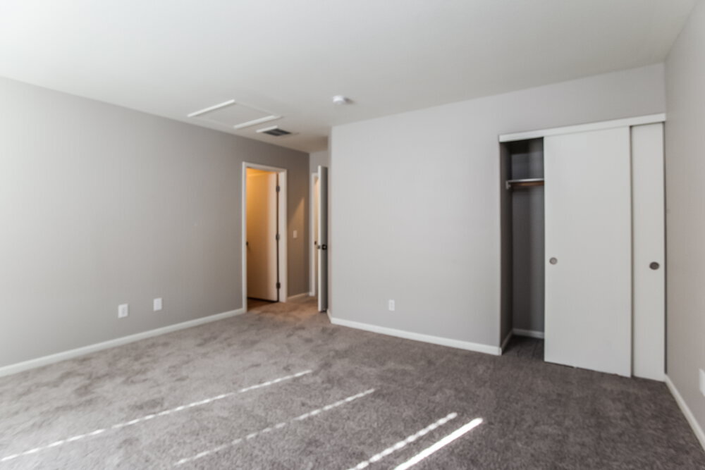 Building Photo - 5321 Clover Blossom Ct