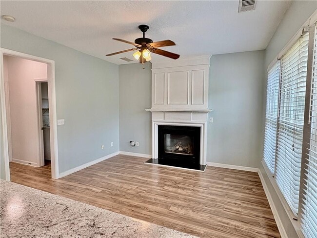 Building Photo - 1667 Woodsford Rd