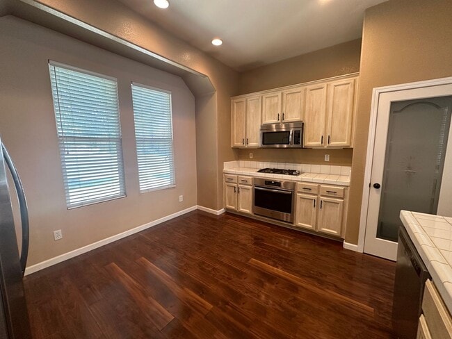 Building Photo - 1824 San Diego Cir