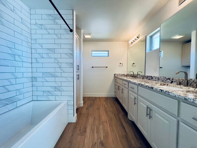 Building Photo - PRE-LEASING FOR AUGUST MOVE-IN: Recently Built 3/2/2 in Cooper ISD