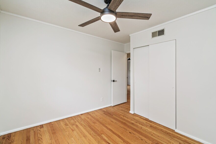 Building Photo - 1316 Huntington Rd