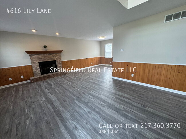 Building Photo - 4616 Lily Ln