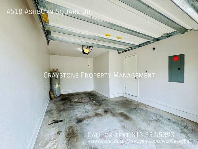 Building Photo - 4518 Ashburn Square Dr