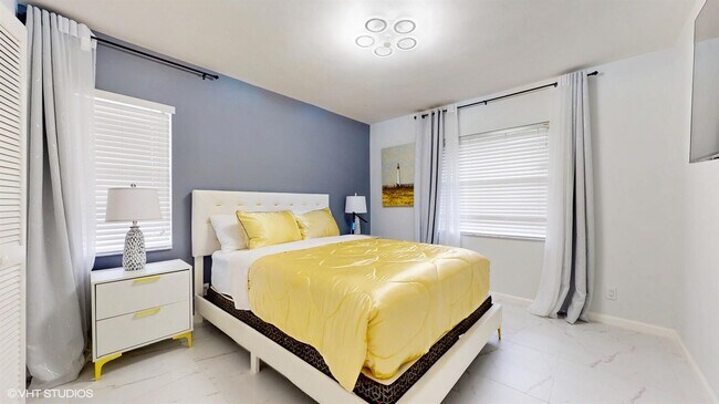 Building Photo - 13947 Geranium Pl