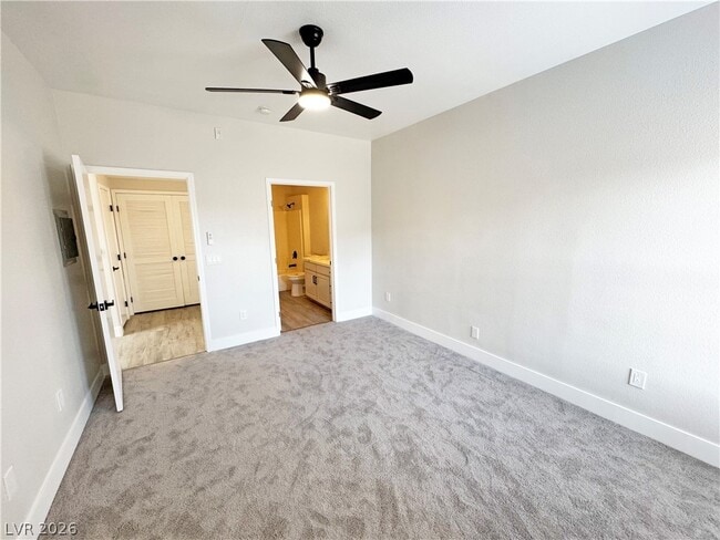 Building Photo - 8250 N Grand Canyon Dr