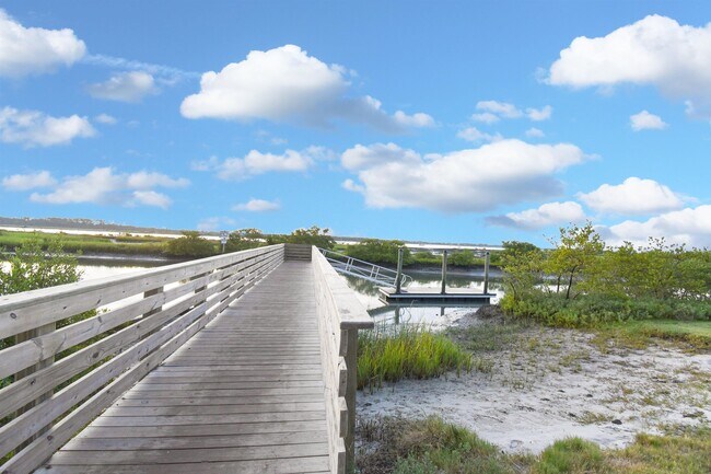 Building Photo - 406 Nervia Ct