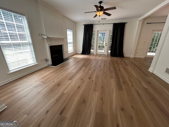 Building Photo - 665 Arncliffe Ct