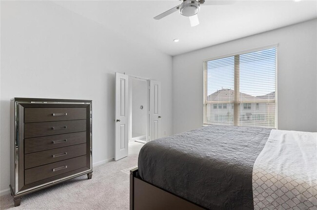 Building Photo - 21122 Rio San Jose Ct