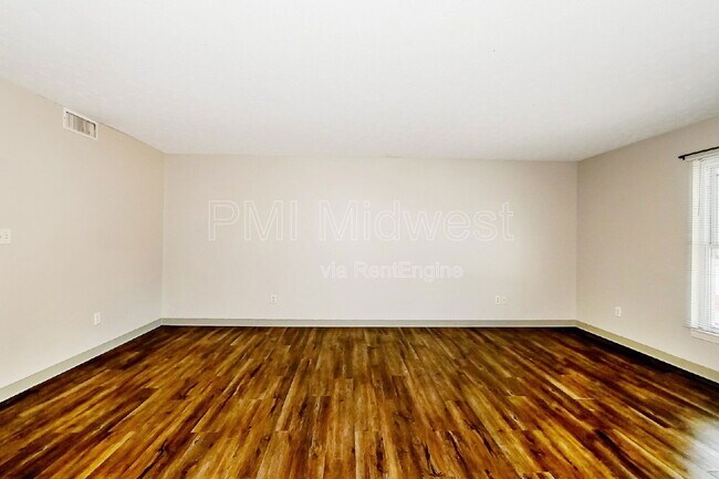 Building Photo - 1702 W Michigan St