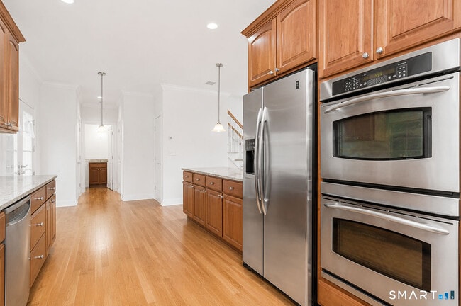 Building Photo - 55 Southport Ridge