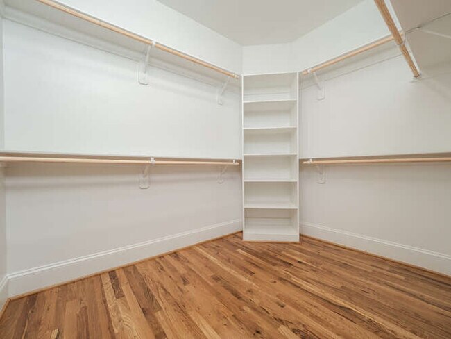 Building Photo - 3802 Kelford St