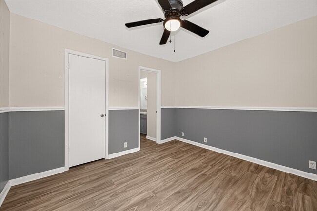Building Photo - 14030 Cashel Forest Dr