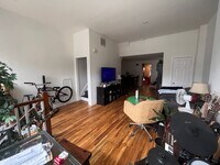 Building Photo - 2945 W Girard Ave