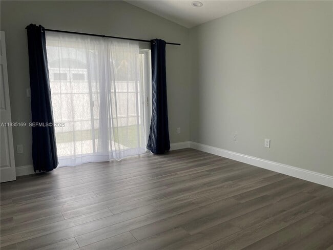 Building Photo - 1775 NW 166th Ave