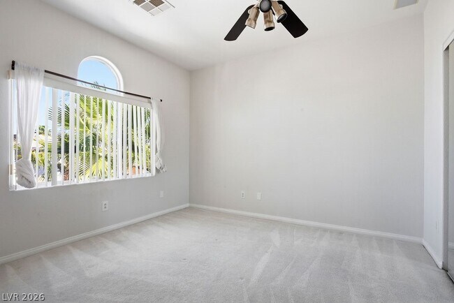 Building Photo - 7285 Winding Creek Dr