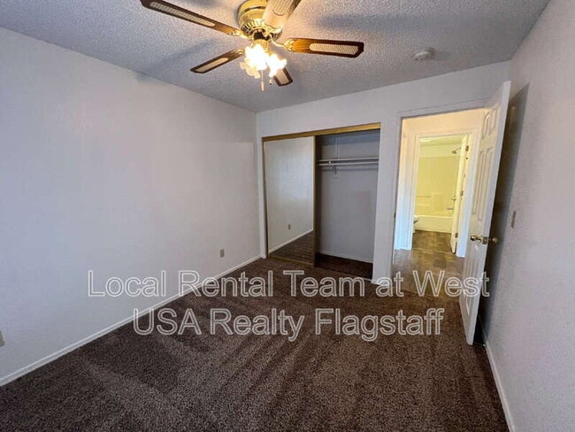 Building Photo - 2721 N Walnut Hills Dr