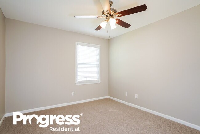 Building Photo - 828 Rawls Dr