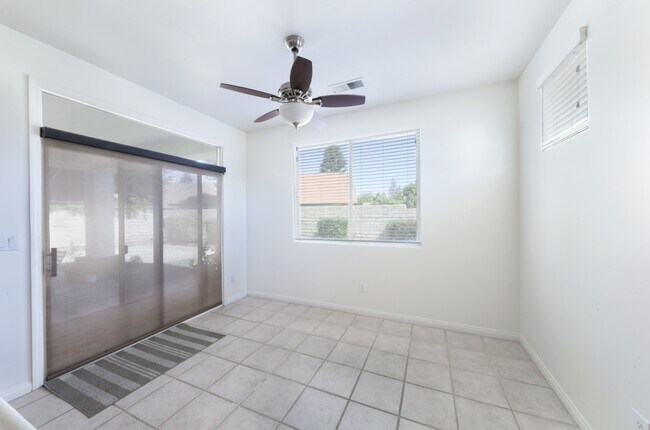 Building Photo - 9802 Bourbon Rose Ct