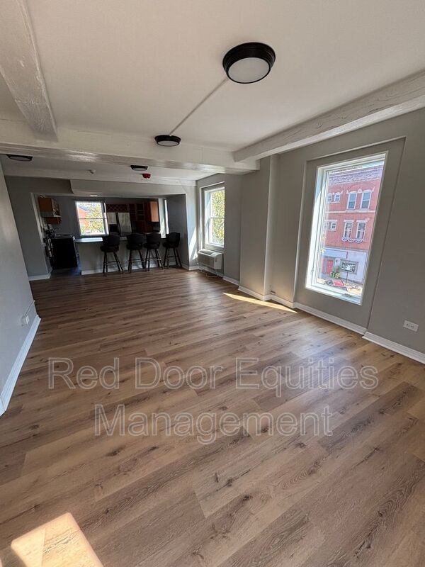 Building Photo - 123 N Broad St