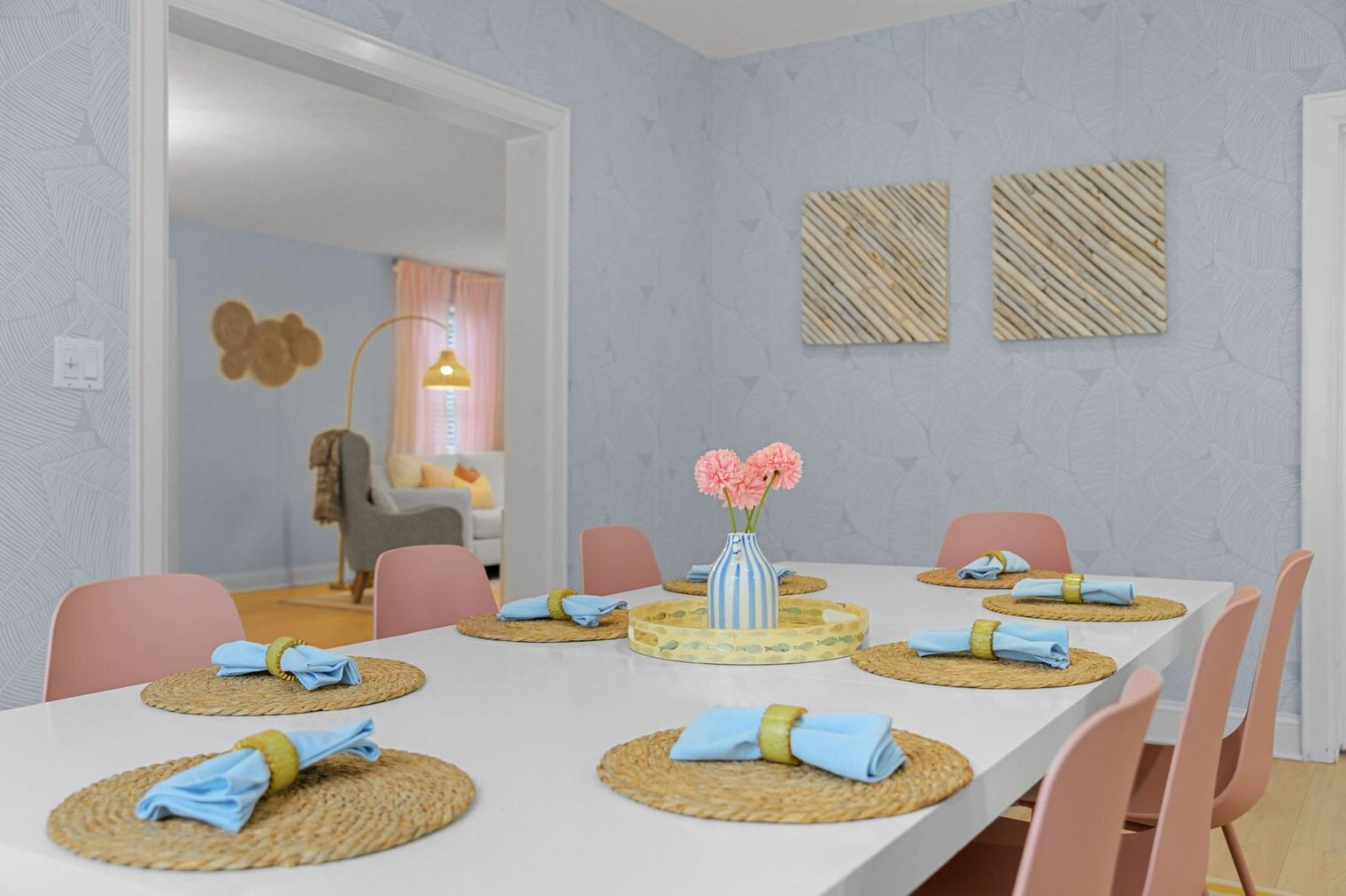 Building Photo - 522 31st St W