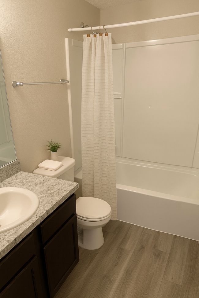 Building Photo - 11138 Pine St