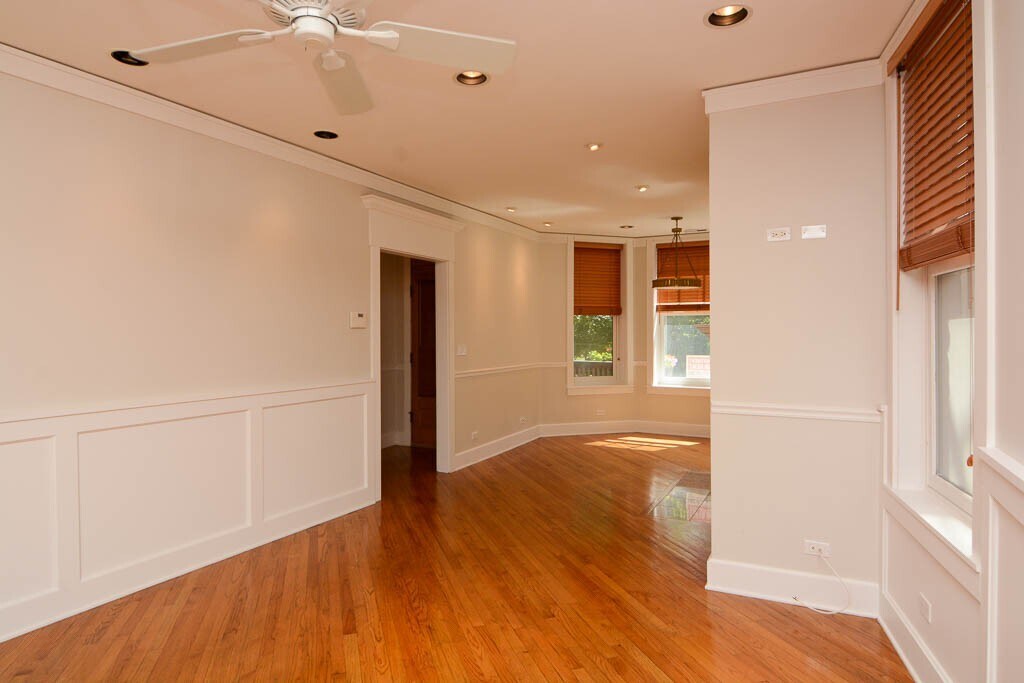 Building Photo - 3614 N Bosworth Ave
