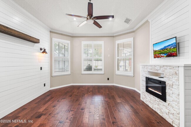 Building Photo - 4032 Lonicera Loop
