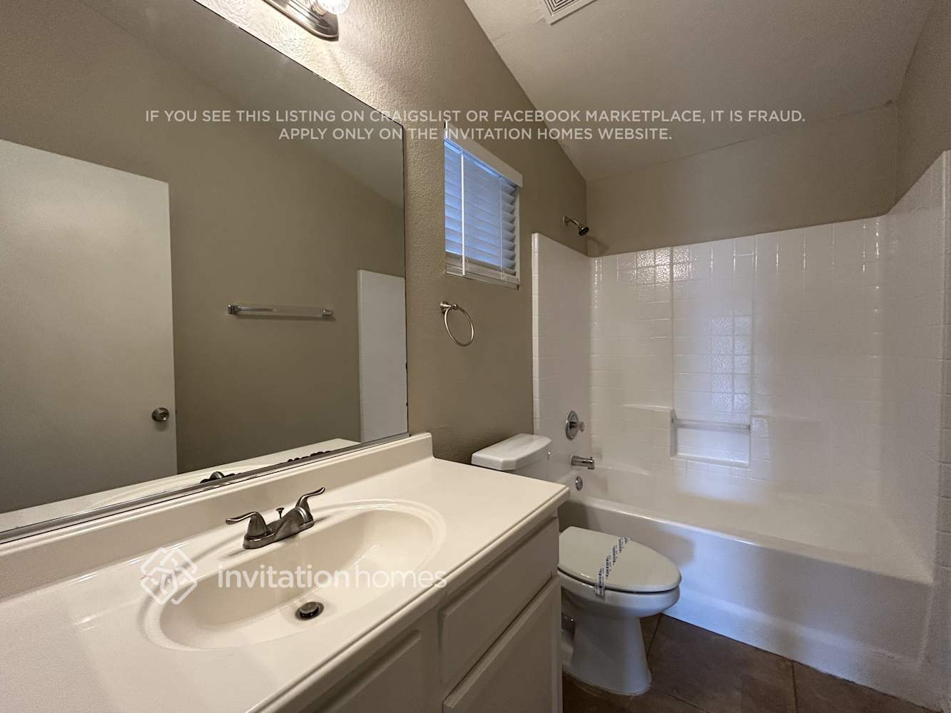 Building Photo - 16223 W Jefferson St