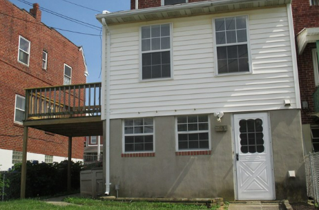 Building Photo - 3 Bedroom SemiDetached home